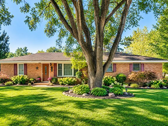 4th image of 6703 Hawthorne Dr