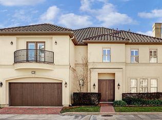 7729 S Hunters Creekway Dr, Houston, TX 77055