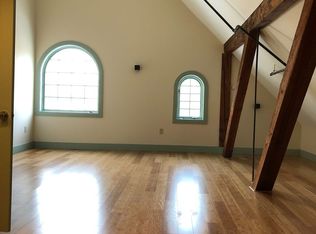 24 Washington St #8, Middlebury, VT 05753