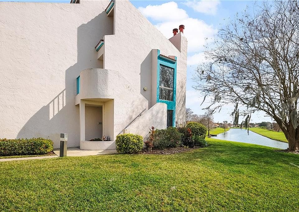 1st image of 409 Laurel Cove Way