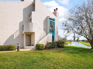 409 Laurel Cove Way, Winter Haven, FL 33884
