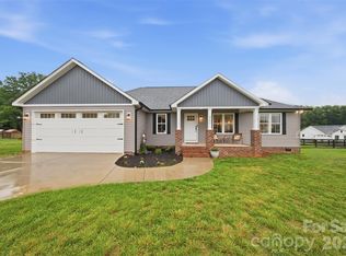 2343 Shoal Rd, Crouse, NC 28033