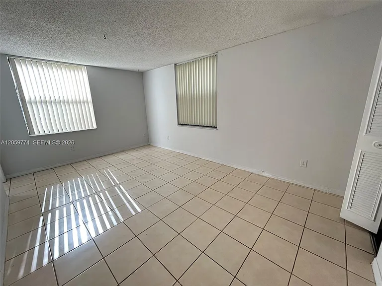 14301 N Kendall Dr #109B — Photo 25