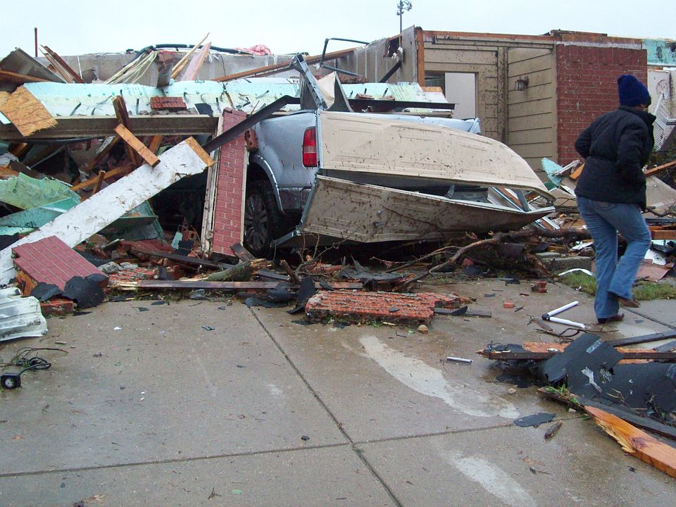1st image of 803 Cascade Dr