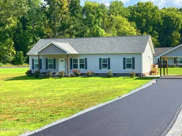 135 Waters Edge Rd, Spring City, TN 37381