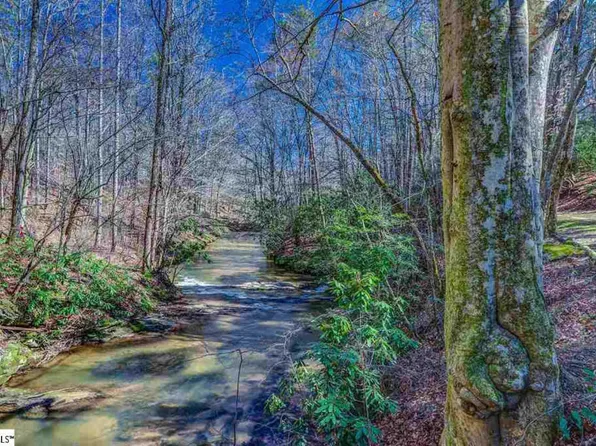 2 Copper Leaf Ln, Travelers Rest, SC 29690