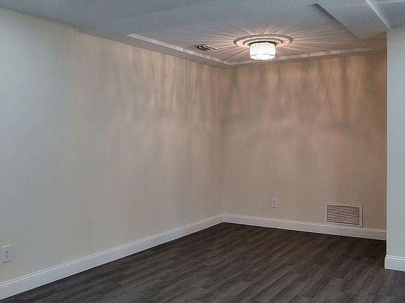 3rd image of 1555 Larhaz Ct