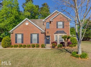 2104 Beacon Crest Dr, Buford, GA 30519