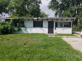 303 E 5th St, Cahokia, IL