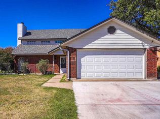 1909 SW 41st St, Lawton, OK 73505