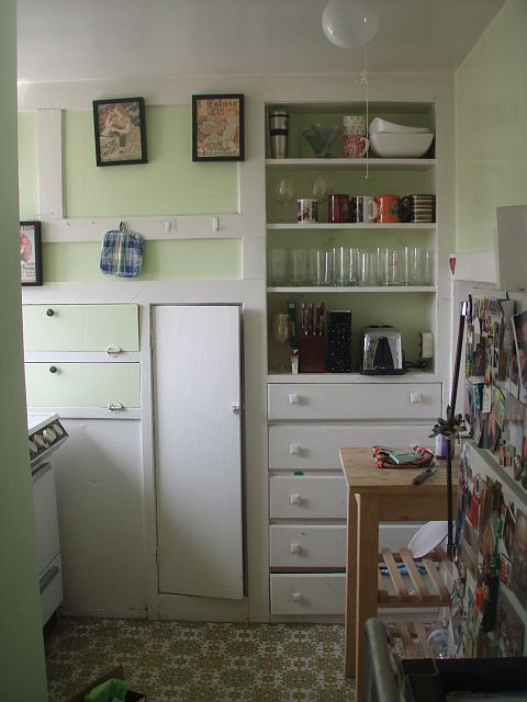 2nd image of 2341 Ellsworth St #B
