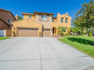 12225 Colville Ln, Riverside, CA 92505