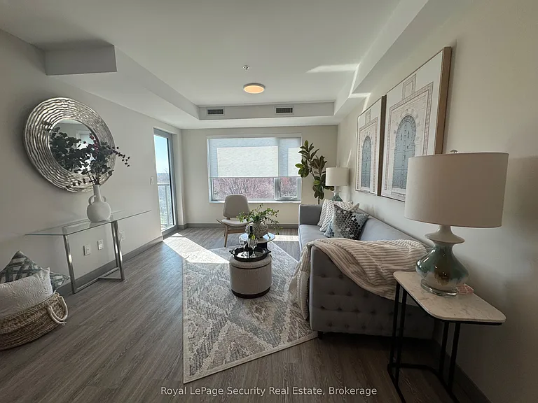 1015 Innisfil Beach Rd #511 — Photo 14
