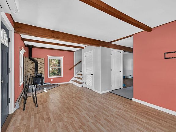 3rd image of 604 Alfred Street