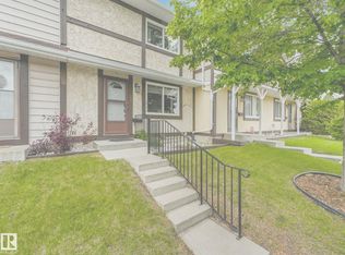 Tudor Lane, Edmonton, AB T6J 3T5