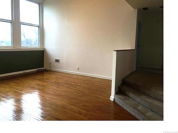 3rd image of 939 Delaware Ave APT 405