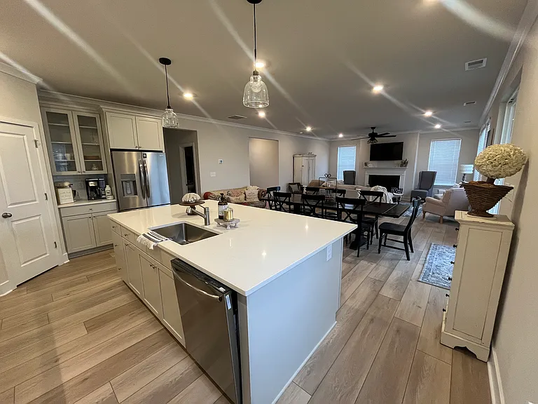 32809 Round Rock Beach Cir — Photo 4