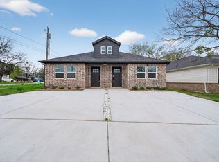 3206 Sayle St UNIT B, Greenville, TX 75401