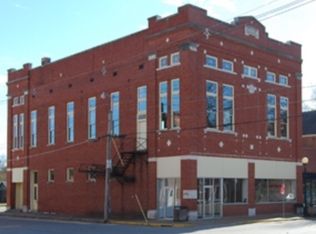 602 Main Street, New Harmony, IN 47631
