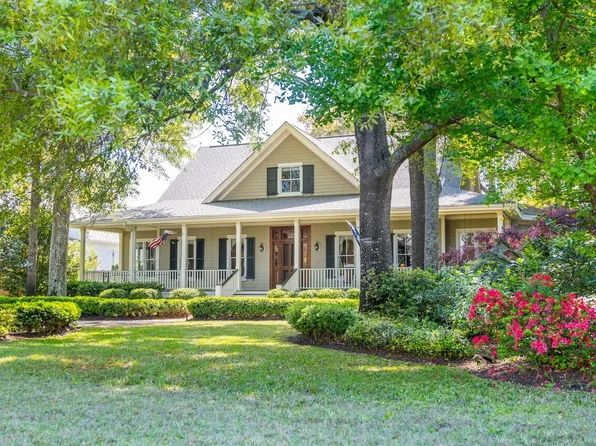 707 Royall Ave, Mount Pleasant, SC 29464