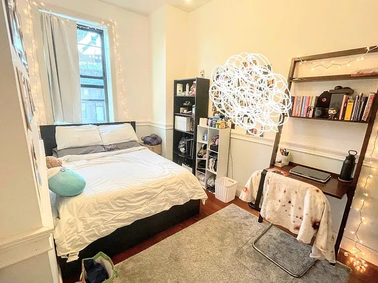 705 Madison St #2 — Photo 3