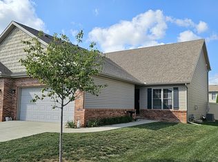 3084 Shepard Rd, Normal, IL 61761