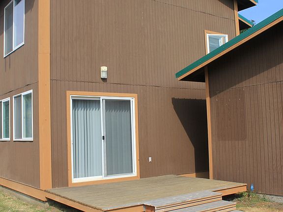 3rd image of 1300 N Brooklane St #2