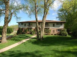 2715 Birchwood Pass, Cross Plains, WI 53528