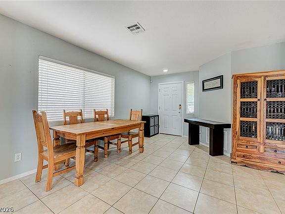 4th image of 1818 Quartz Landing Ave