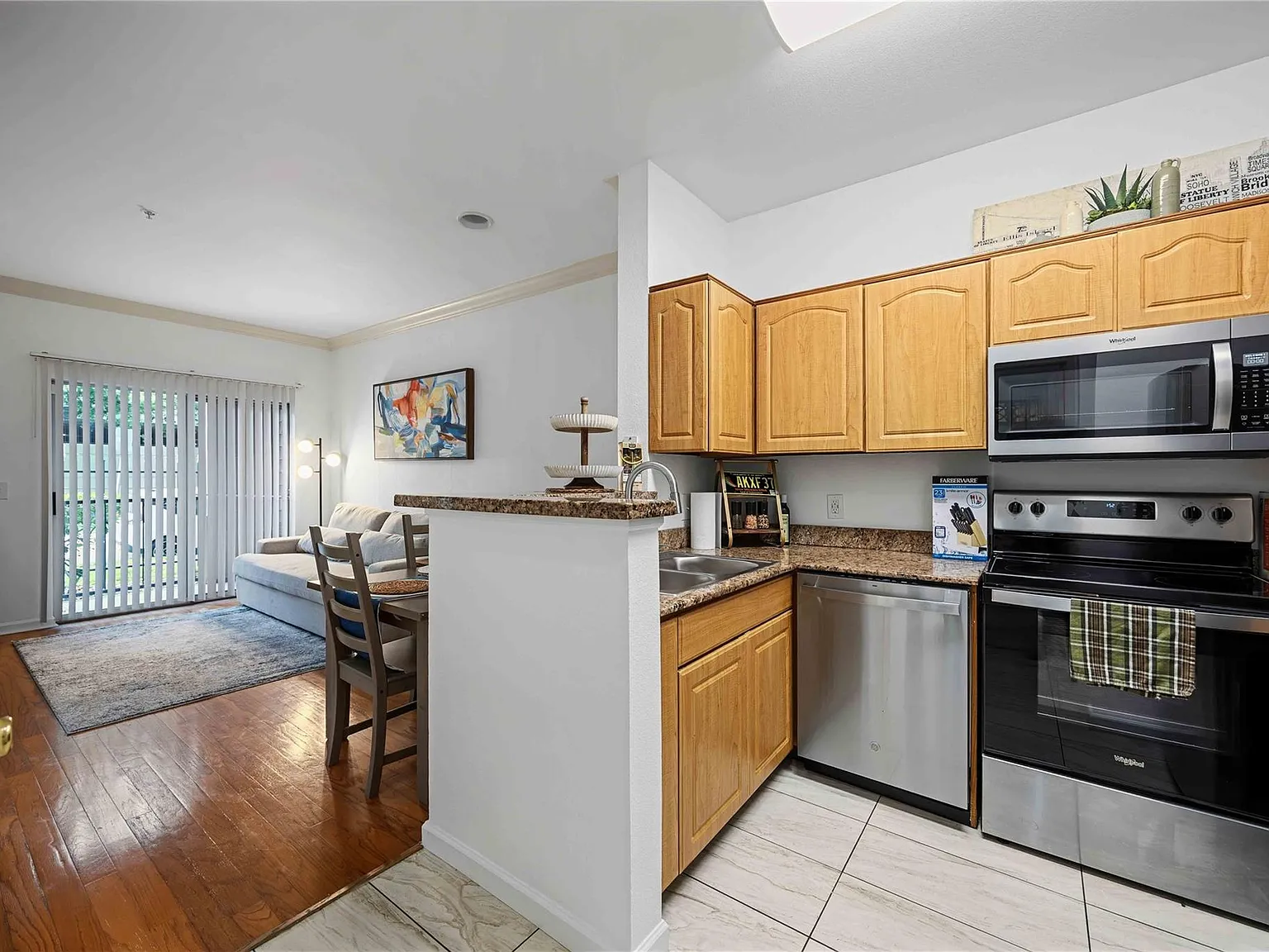 1 bed, 1.0 bath, 537 sqft, $1,750 — Photo 3