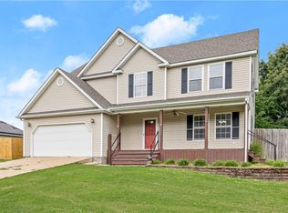 20850 Lakeshore Dr, Springdale, AR 72764