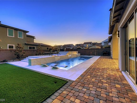 3rd image of 11729 Belorado Ave