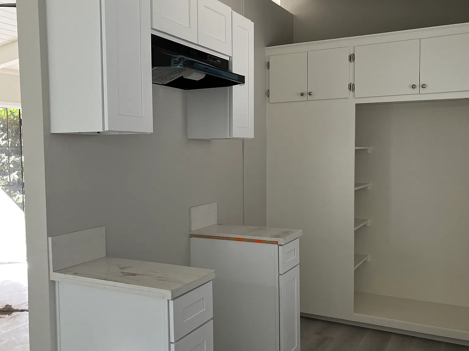 540 N Mentor Ave — Photo 4