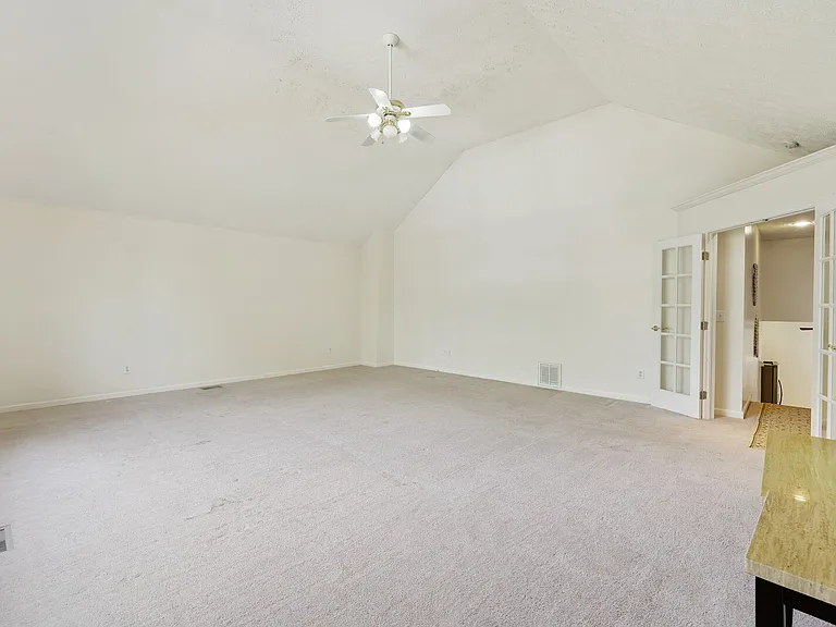 4933 Alexis Dr — Photo 27
