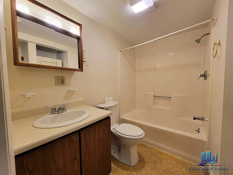 18 Townsend St #2 — Photo 15