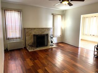 158 Walnut St, Long Beach, NY 11561