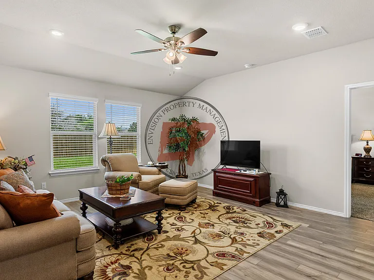 6929 Guadalupe Rd — Photo 2