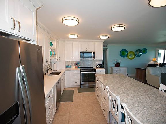 4th image of 7137 Highway A1a #E