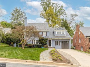 3209 Thornapple St, Chevy Chase, MD 20815