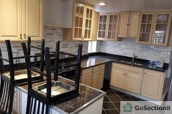 2nd image of 1524 S Spaulding Ave #2