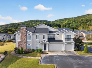 408 Renaissance Ct, Chattanooga, TN 37419