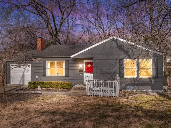 7914 W 61st St, Overland Park, KS 66202