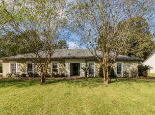 106 Riverview Rd, Lafayette, LA 70503
