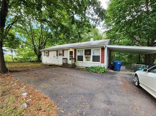 517 Boston Post Rd, Waterford, CT 06385