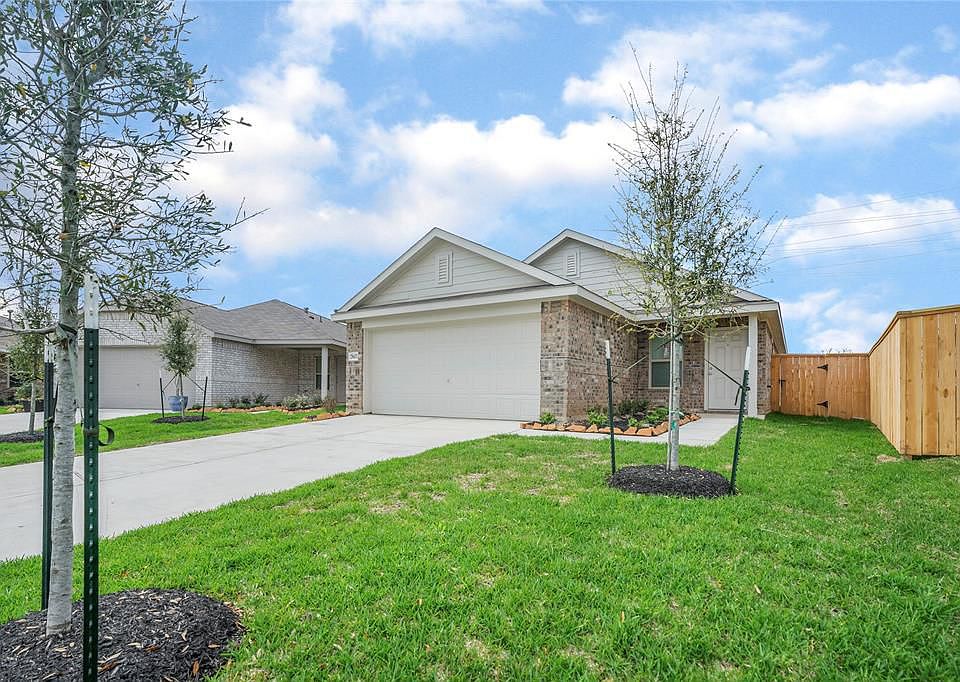 1st image of 7607 Cedar Birch Dr