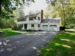 25 Goldenrod Court, Cheshire, CT 06410