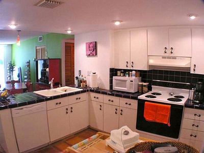 7832 Collins Ave APT 606, Miami Beach, FL, 33141