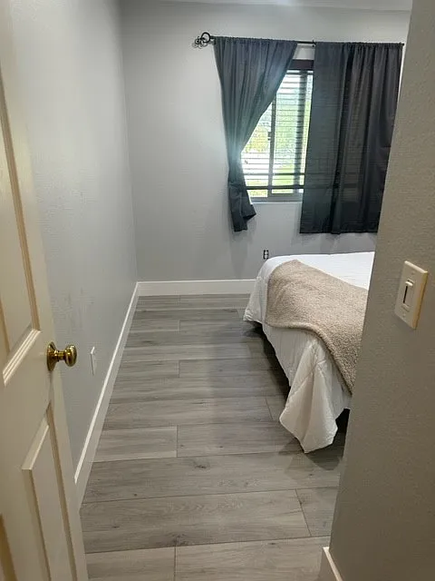 3 bed, 2.5 bath, 1400 sqft, $950 — Photo 3
