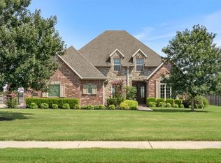 2163 Riverwater Ln, Fayetteville, AR 72703