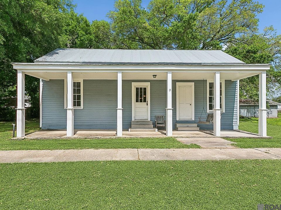 1st image of 2378 Cypress St